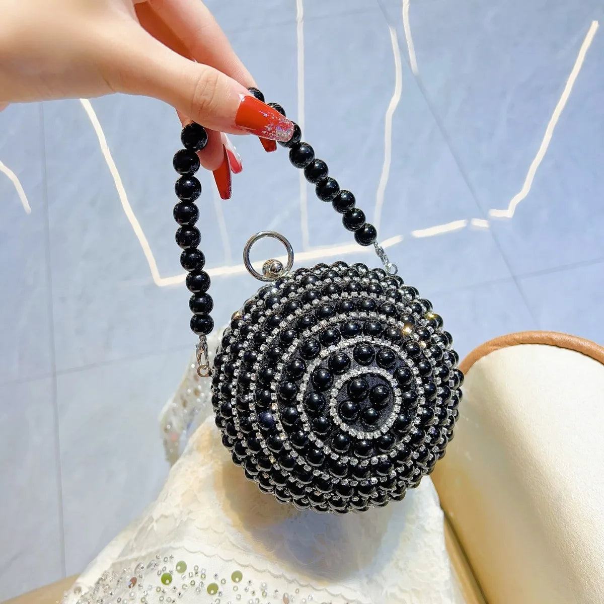 Round Pearl Clutch Purse Handbag Luxury Elegant Evening Bag Ring Handle For Women Bride Bridesmaid Wedding Party Handbag Purses