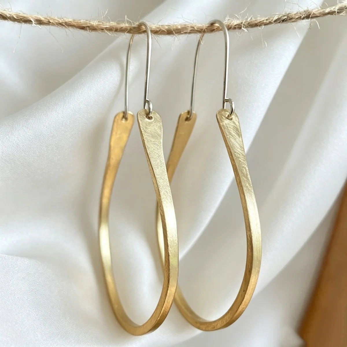 Stylish Big Gold Color Teardrop Hoop Earrings - Minimalist Design For All Occasions Women's Chic Jewelry