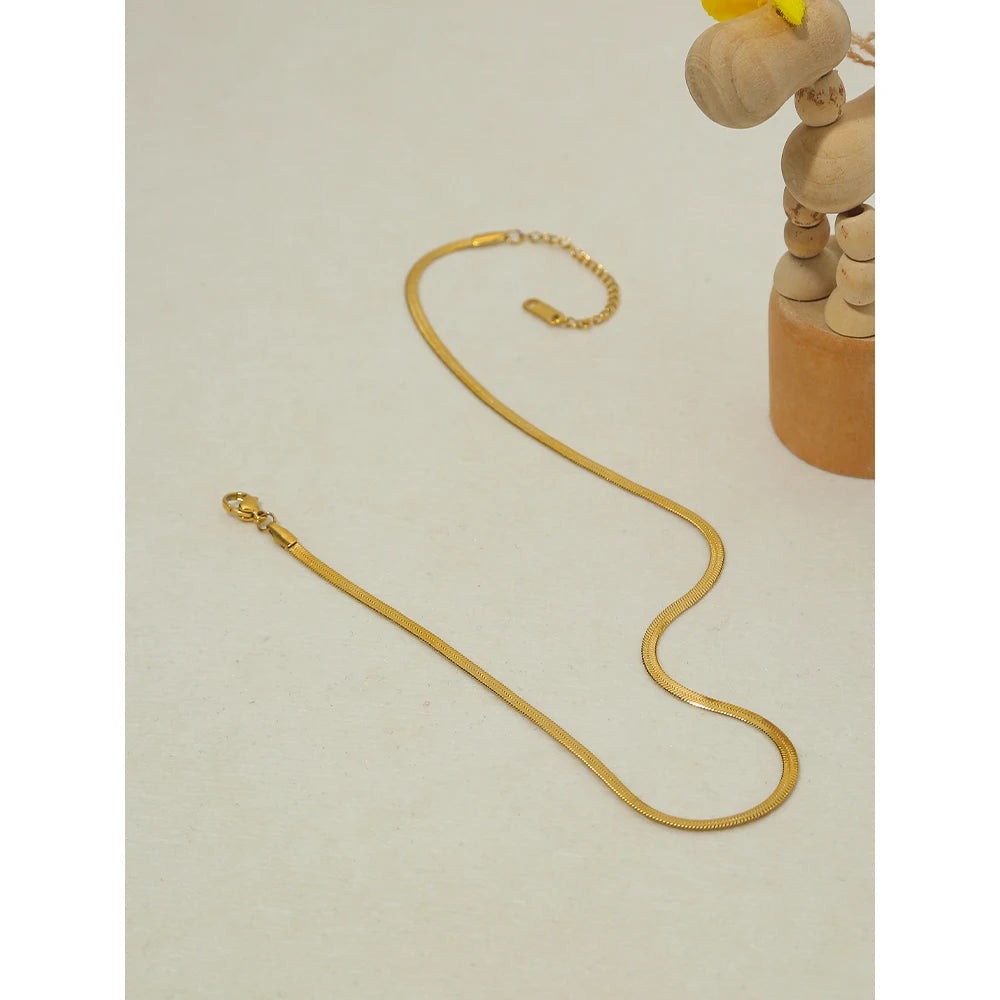Lock Charm Snake Chain Choker