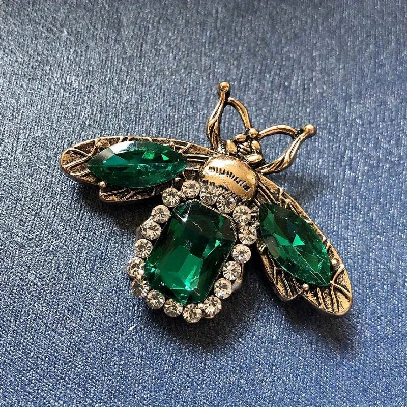 SKEDS Luxury Exaggerated Vintage Women Crystal Bee Brooch Pin Fashion Elegant Lady Exquisite Insect Rhinestone Badges