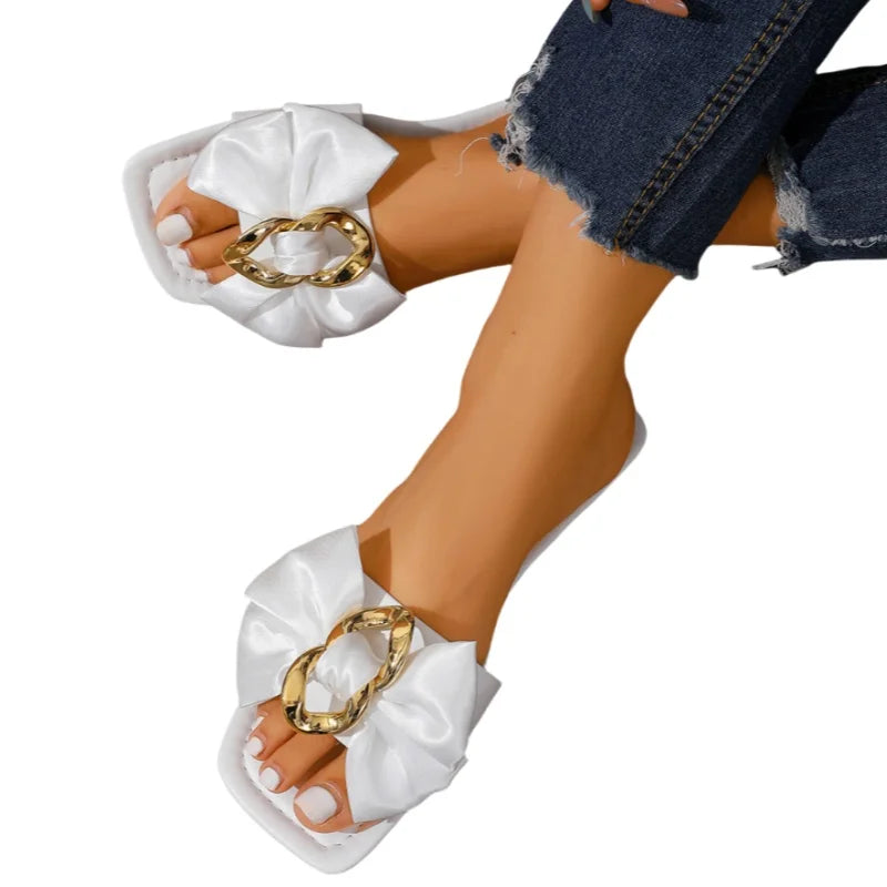 Summer Hot Selling Square Headed Comfortable Flat Slippers Style