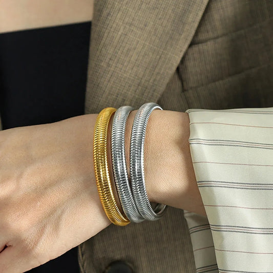 Waterproof Stainless Steel Retro Elasticity Thick Metal Polish Bracelet
