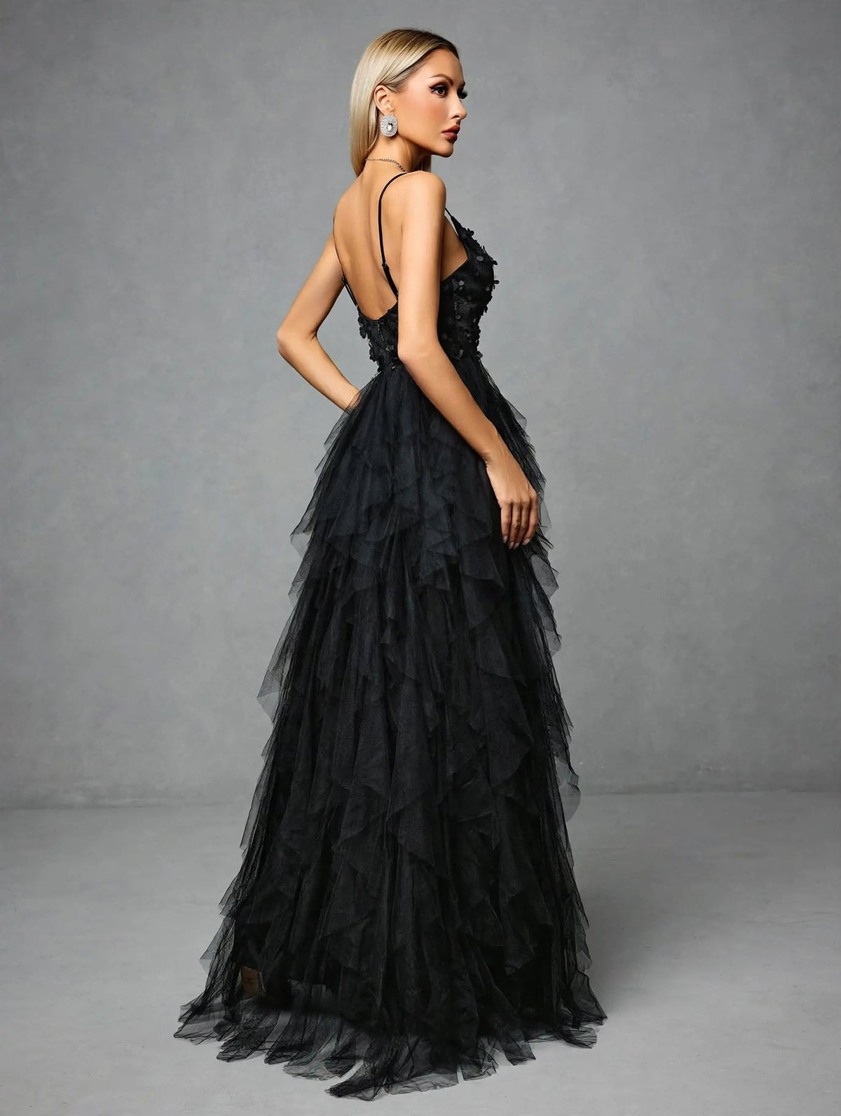 V-neck Three-dimensional Lotus Skirt