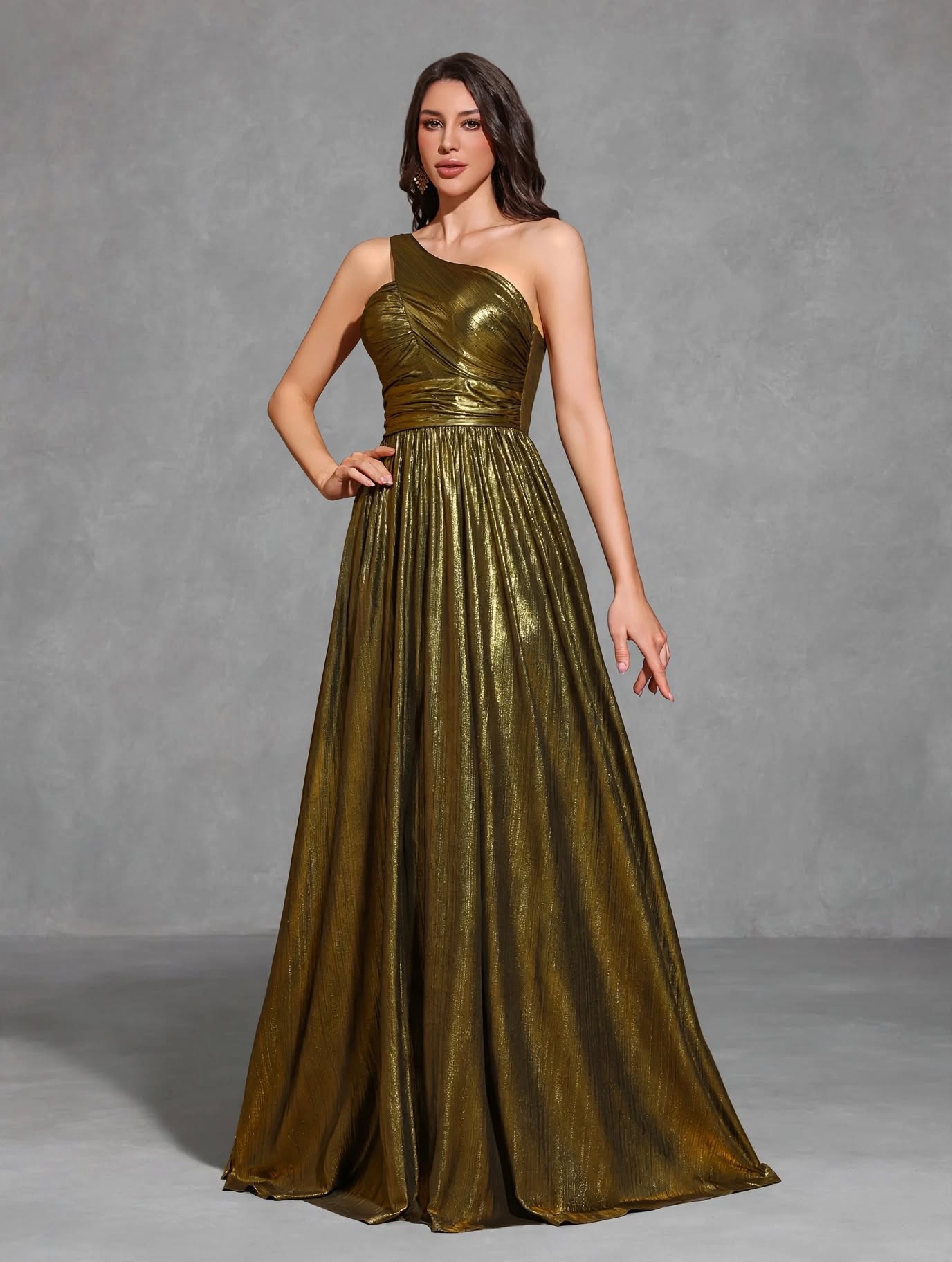 One-shoulder Pleated Two-sided Glossy Strapless Wedding Dress