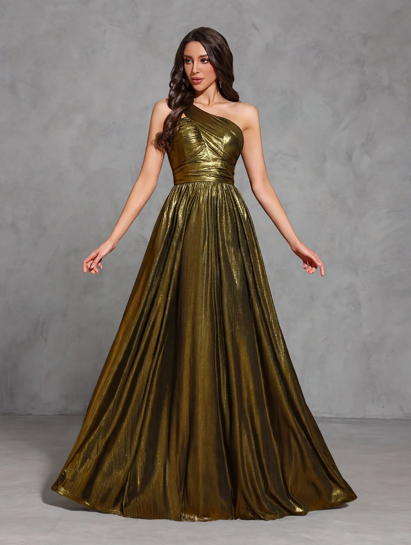 One-shoulder Pleated Two-sided Glossy Strapless Wedding Dress